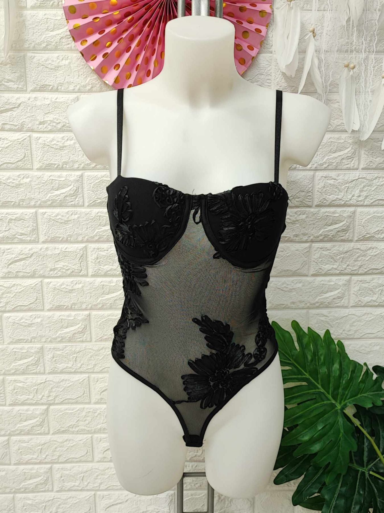 BODY ROSALY