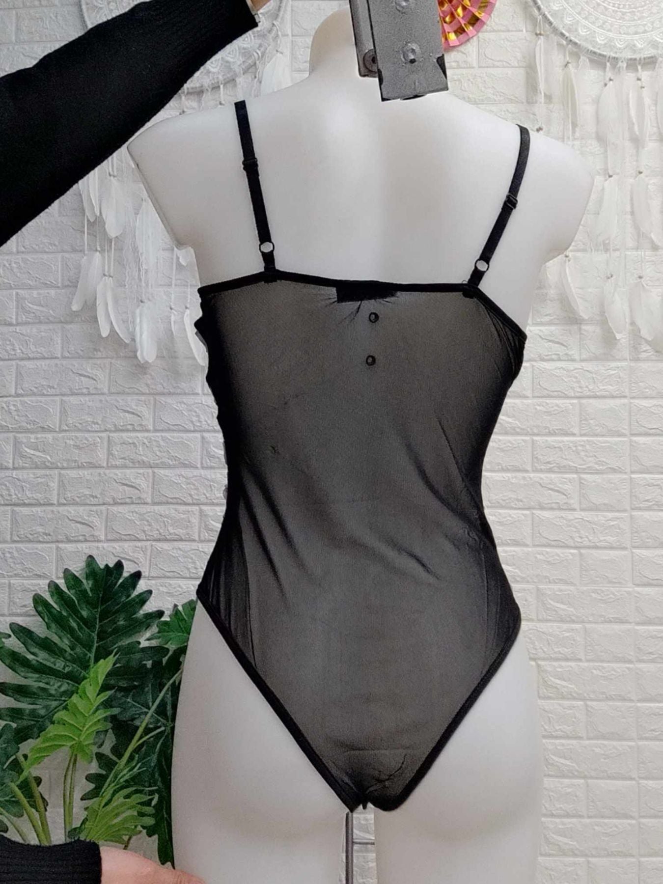BODY ROSALY