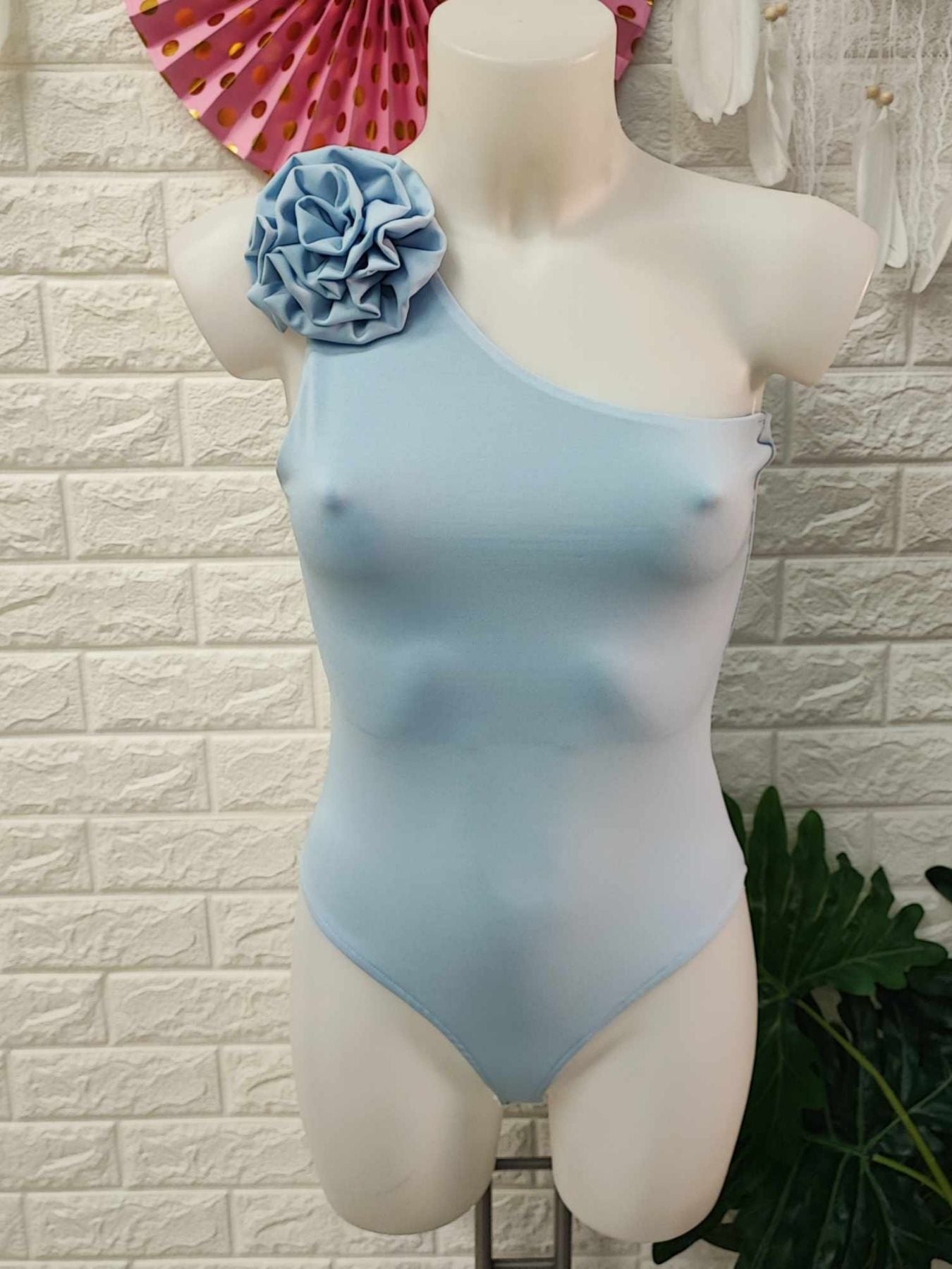 BODY MARTHA